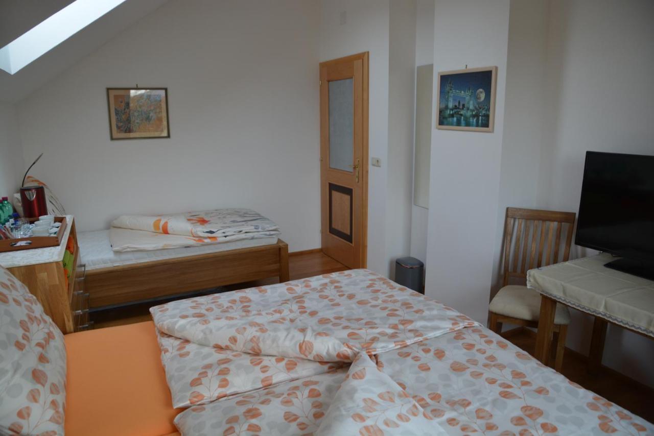 Privatzimmer Marina Völkermarkt Exterior foto
